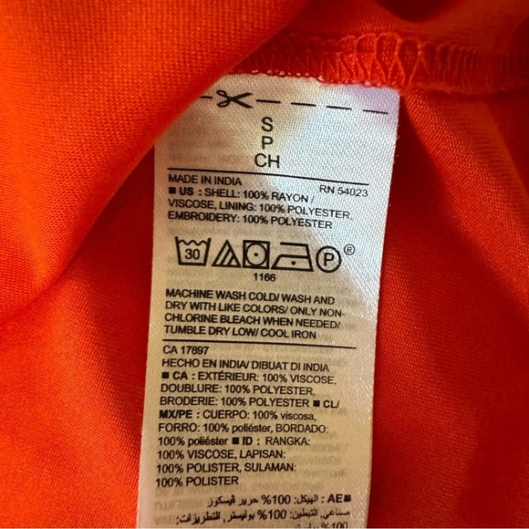 🌟3/$20🌟 Old Navy Tangerine/Coral embroidered dress with Bishop Sleeves - Picture 6 of 7